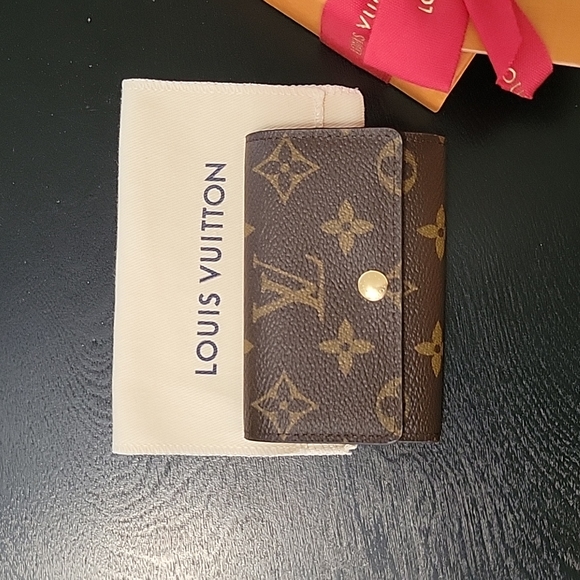 LV Multicles 6 Monogram - Picture 4 of 4